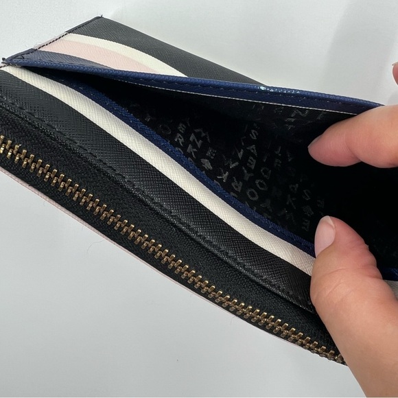 Kate Spade Full Zip Leather Wallet - Picture 12 of 12